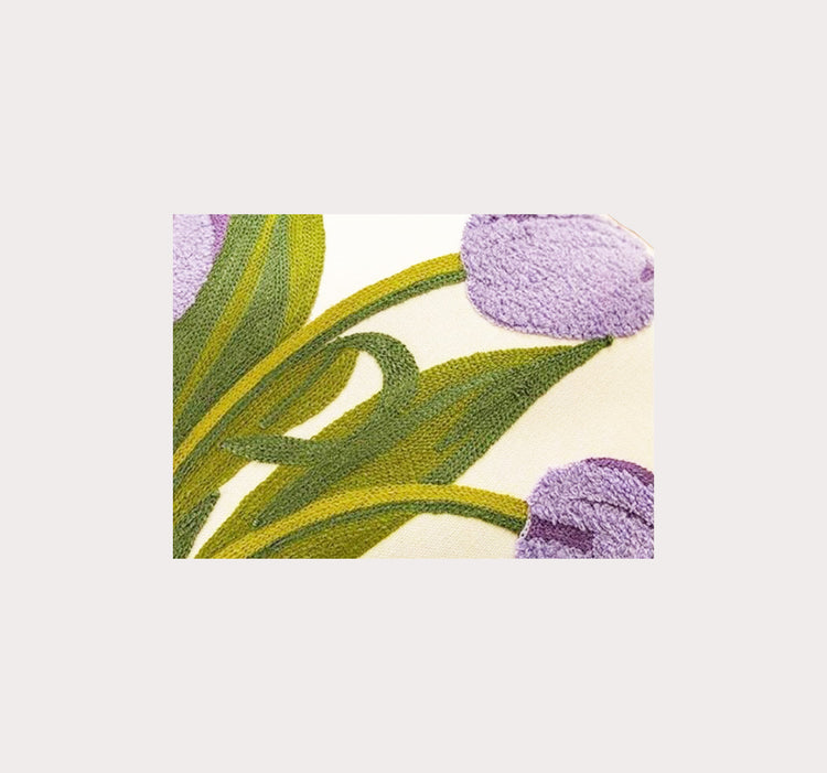 Embroidery Cushion D11
